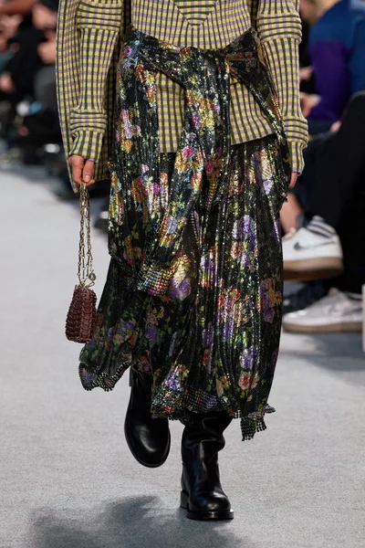 Look 89